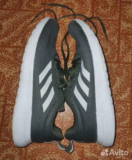 Оригинальные кроссовки adidas