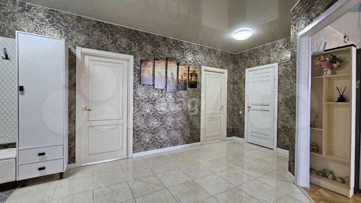 3-к. квартира, 110 м², 7/14 эт.