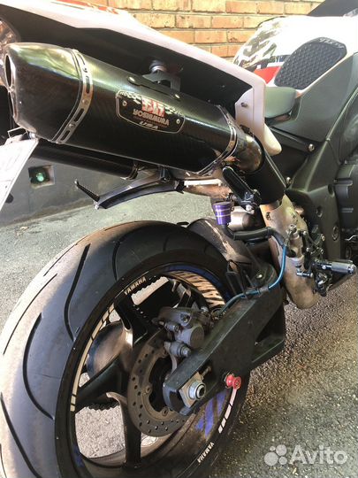 Yamaha yzf R1