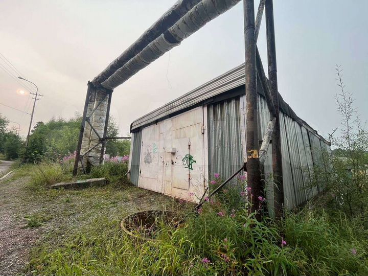 Гараж, > 30 м²