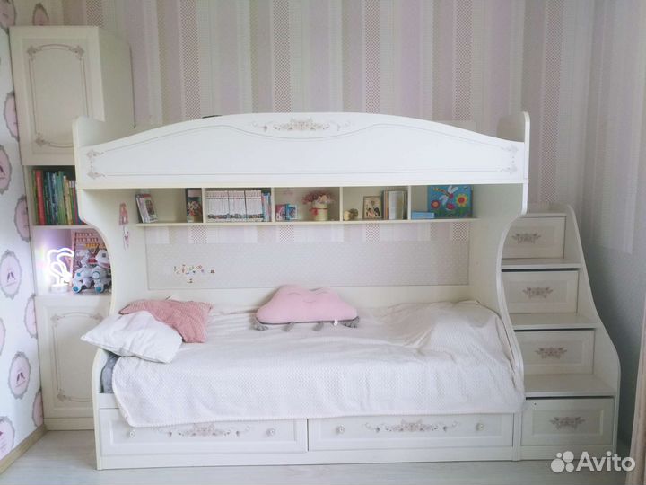 Двухъярусная кровать бу