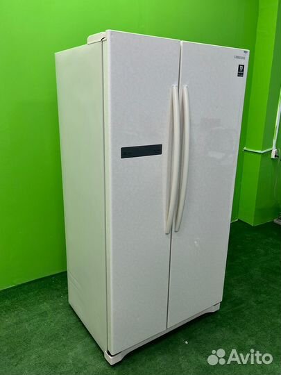 Холодильник Samsung RS54N3003EF/WT