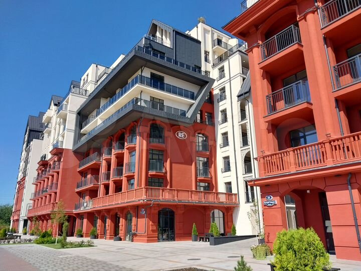 2-к. квартира, 68 м², 4/10 эт.