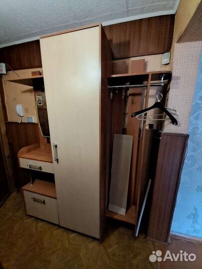 Стенка в гостиную, горка, прихожая