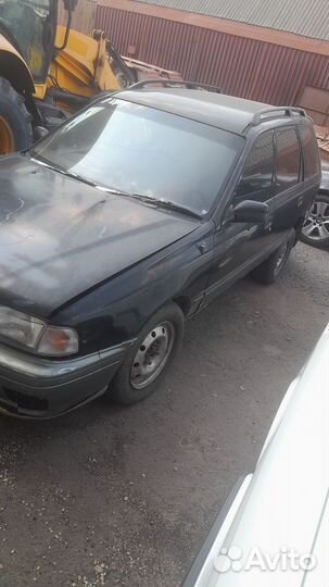 Nissan Sunny California 1.5 AT, 1996, битый, 270 000 км