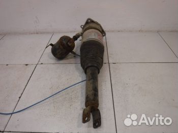 Пневмоамортизатор задний правый