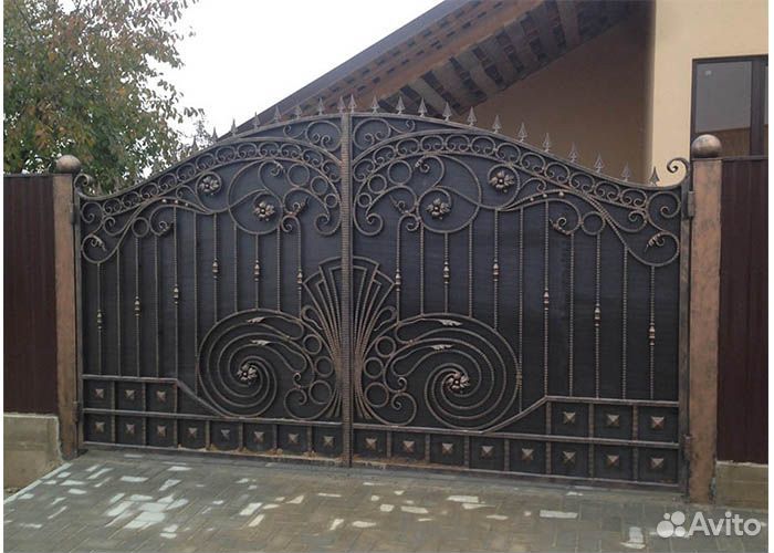 Кованые ворота