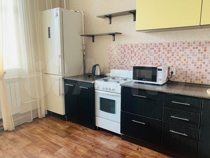 1-к. квартира, 42 м², 2/5 эт.