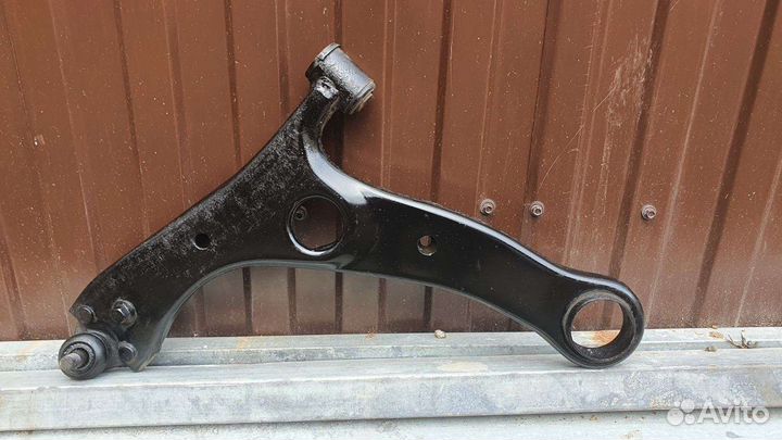 Рычаг на chery tiggo (t11)