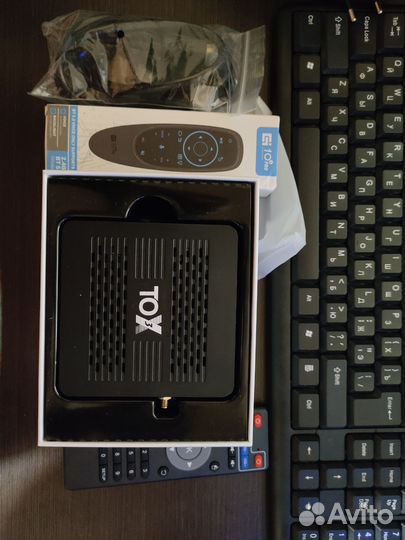 Android tv приставка tox 3 4/32 новая ревизия