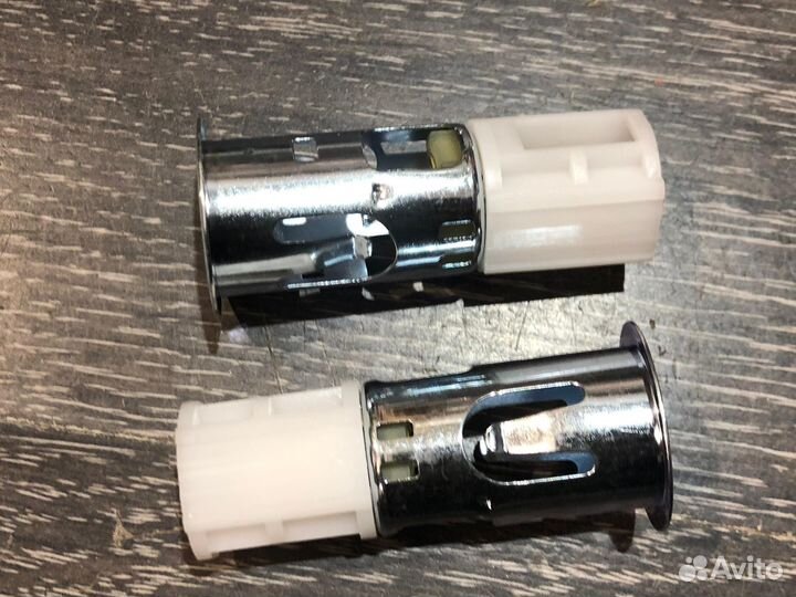 Гнездо прикуривателя VAG