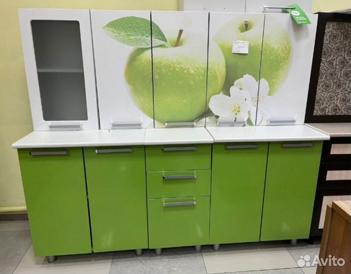 Кухня Яблоко мдф 1,8 метра