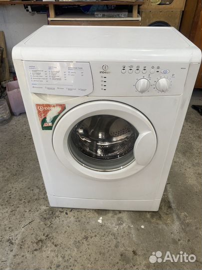 Стиральная машина indesit 5кг