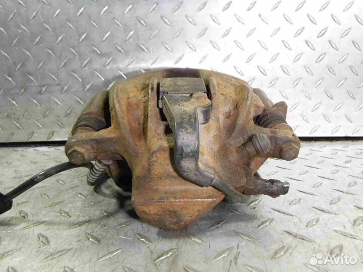 Суппорт тормозной передний правый Mercedes-Benz C