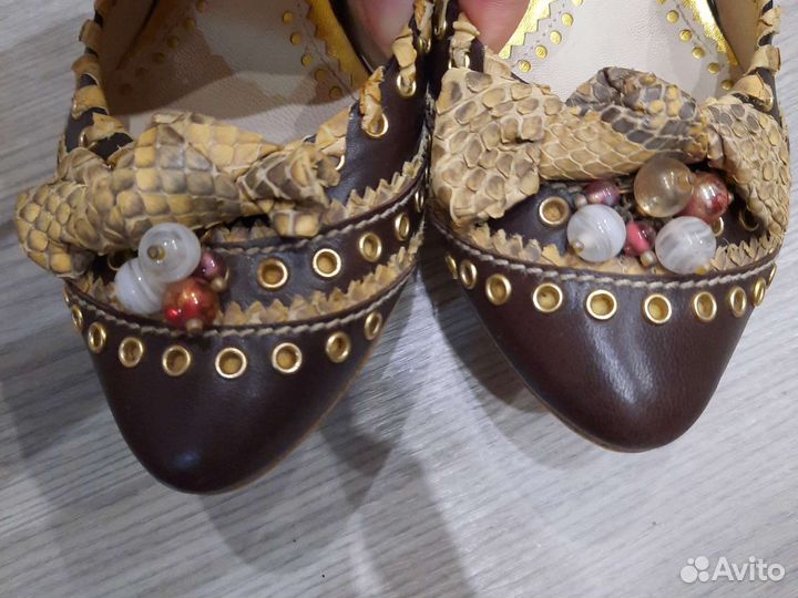 Шикарные туфли босоножки