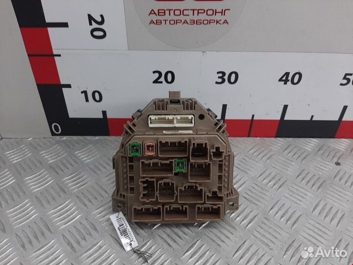 Щиток приборов (приборная панель) Toyota Aygo 2007