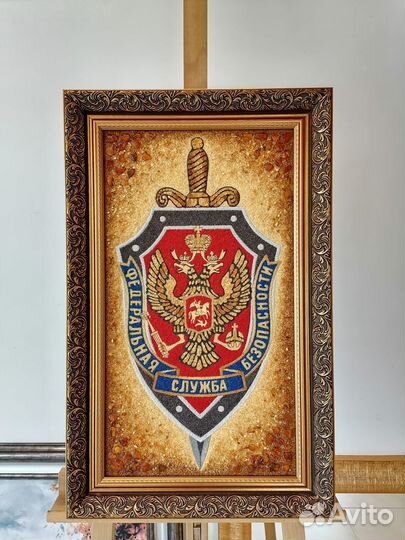 Картины, гербы и эмблемы из янтаря изготовление