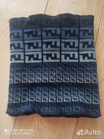 Fendi шарф/хомут оригинал