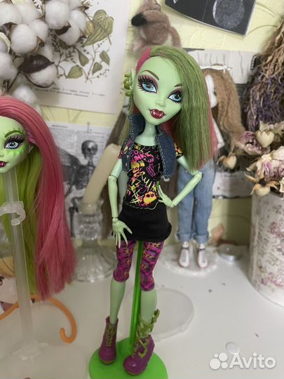 Кукла Монстер Хай венера базовая
