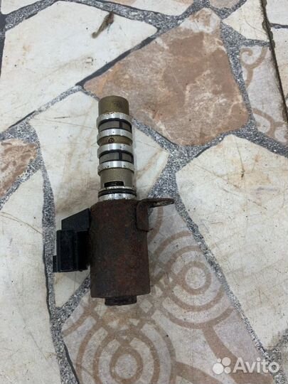 Клапан фазорегулятора Nissan Teana J32