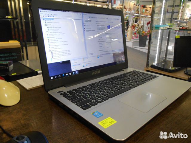 Ноутбук Asus Core i3-4030 GeForce 820M - 2048 Мб