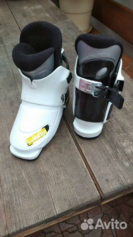 Детские горнолыжные ботинки