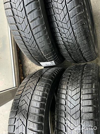 Pirelli Winter Sottozero 3 225/60 R18 100H
