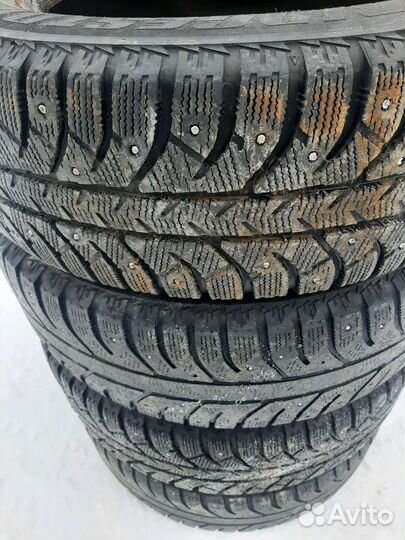 Bridgestone Ice Cruiser 7000 195/65 R15