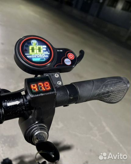 Самокат взрослый kiggoKiriin M5