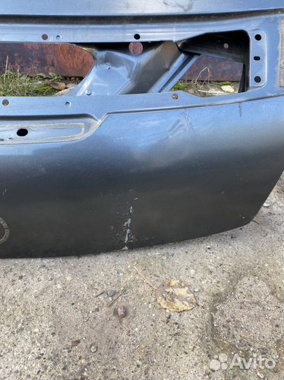 Audi TT 8J крышка багажника