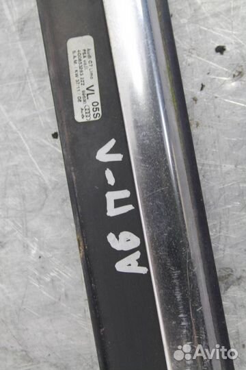 Молдинг стекла передней левой двери Audi A6(C7)