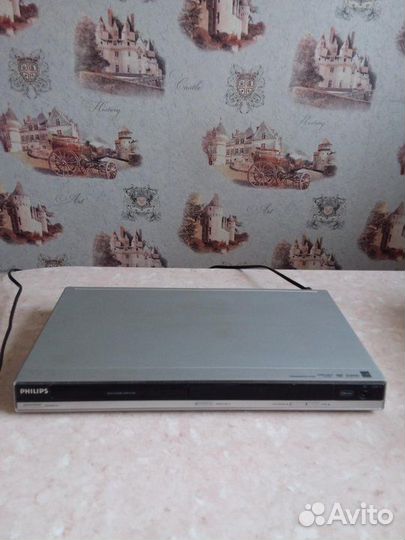 Видеопроигрыватель phillips DVP 3148K