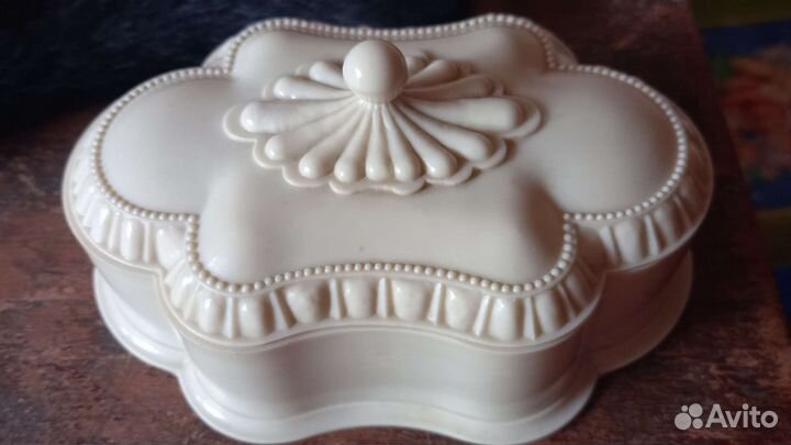 Старинная шкатулка