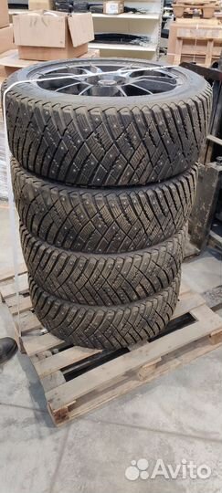 Goodyear Ultragrip Ice Arctic 225/50 R17 98T