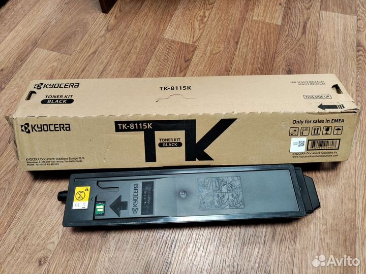 Пустой картридж TK-8115k с коробкой