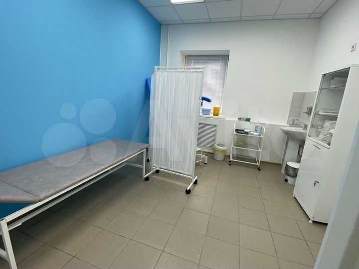 Торговая площадь, 32 м²