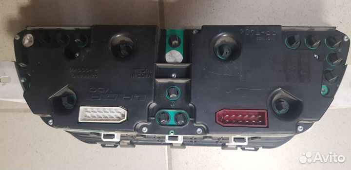 Запчасти на ваз 2115 бу