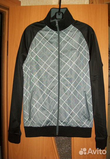 Спортивная куртка(мастерка)