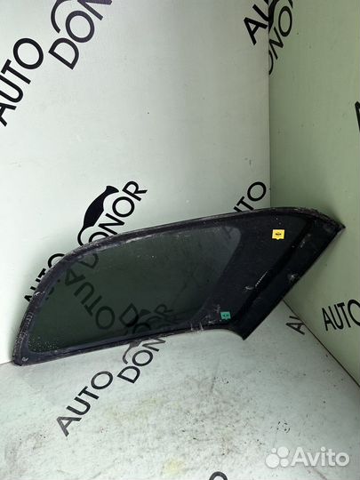 Форточка задняя левая купе toyota rav 4 xa20