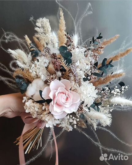 Букет невесты стабилизированных цветов/сухоцветов