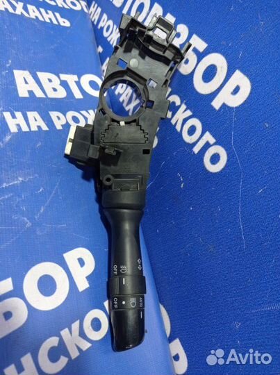 Переключатель поворотов Toyota Harrier кроссовер