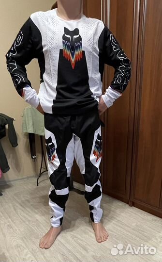 Комплект джерси и брюки