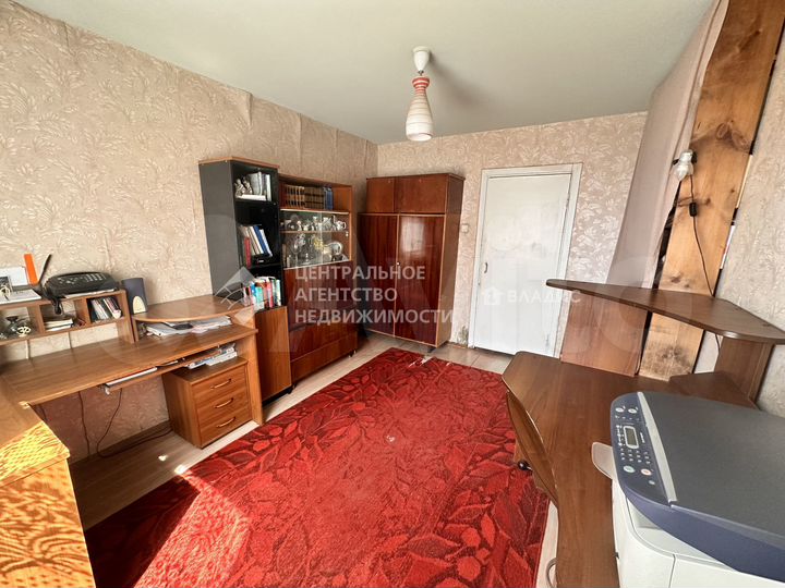 4-к. квартира, 82,6 м², 8/10 эт.