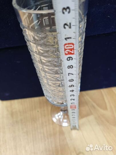 Хрустальный фужер, высота 23 см