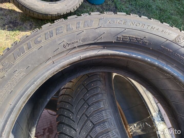 Michelin X-Ice North 4 SUV 235/55 R18 104T