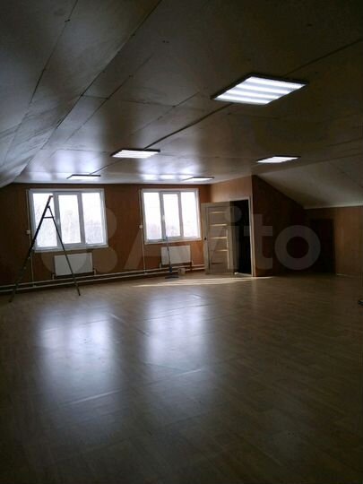 Свободного назначения, 330 м²