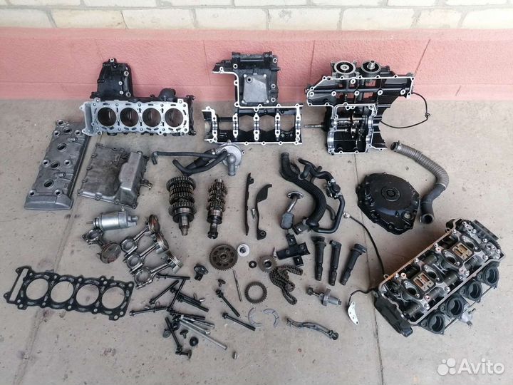 Suzuki GSR 600 Разбор Запчасти