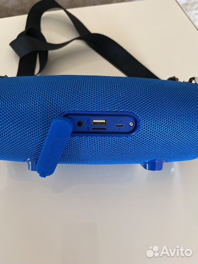 Портативная колонка bluetooth