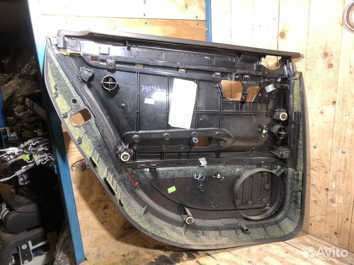 Обшивка задней правой двери Audi A4 B6 A4 B7 79046