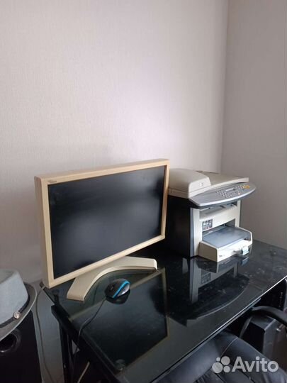 Монитор Fujitsu Siemens